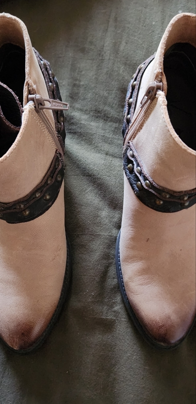OTBT Ankle BOOT Brown Leather Size  7